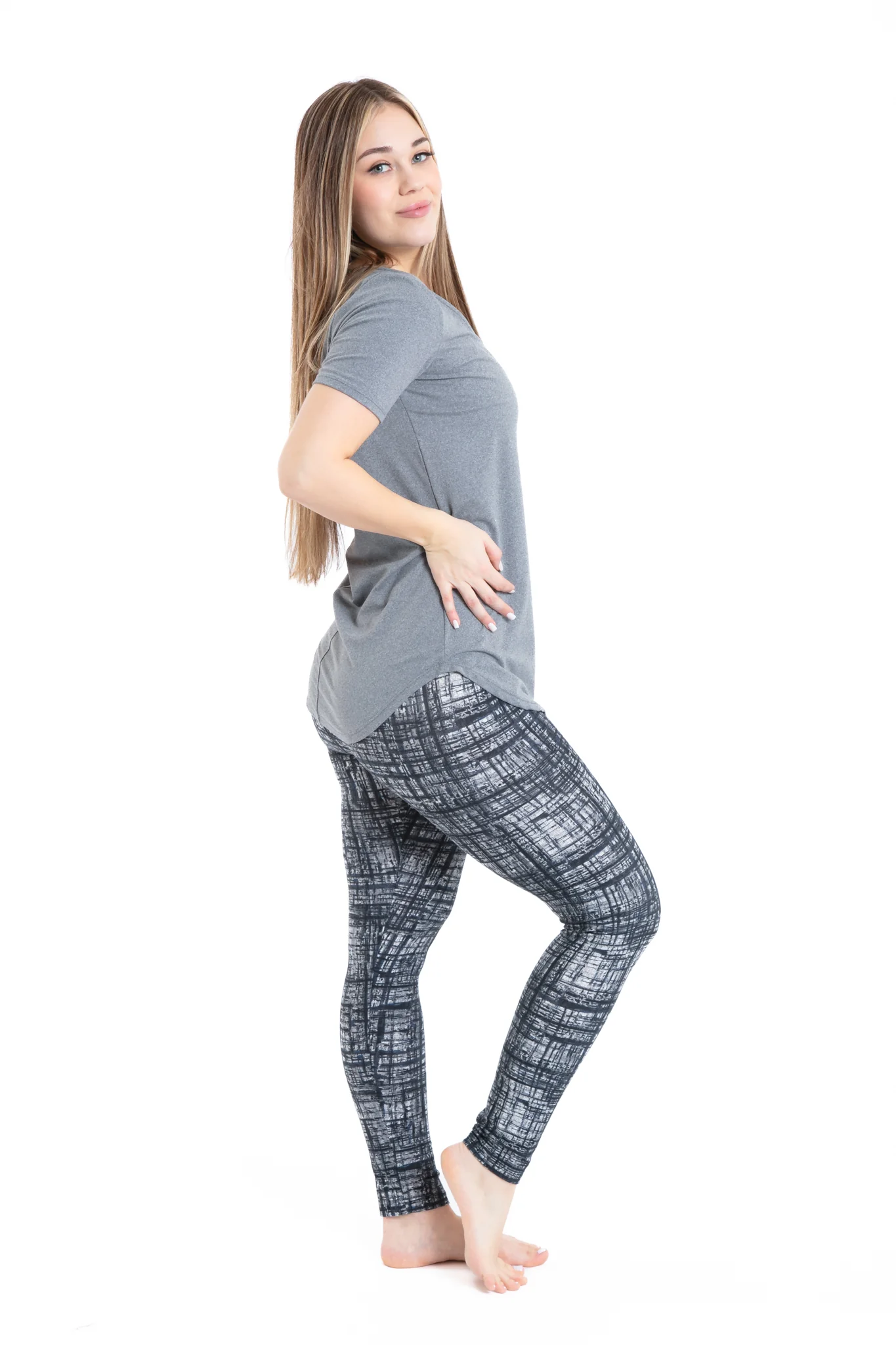 B&W Abstract - All Season Leggings - Image 4