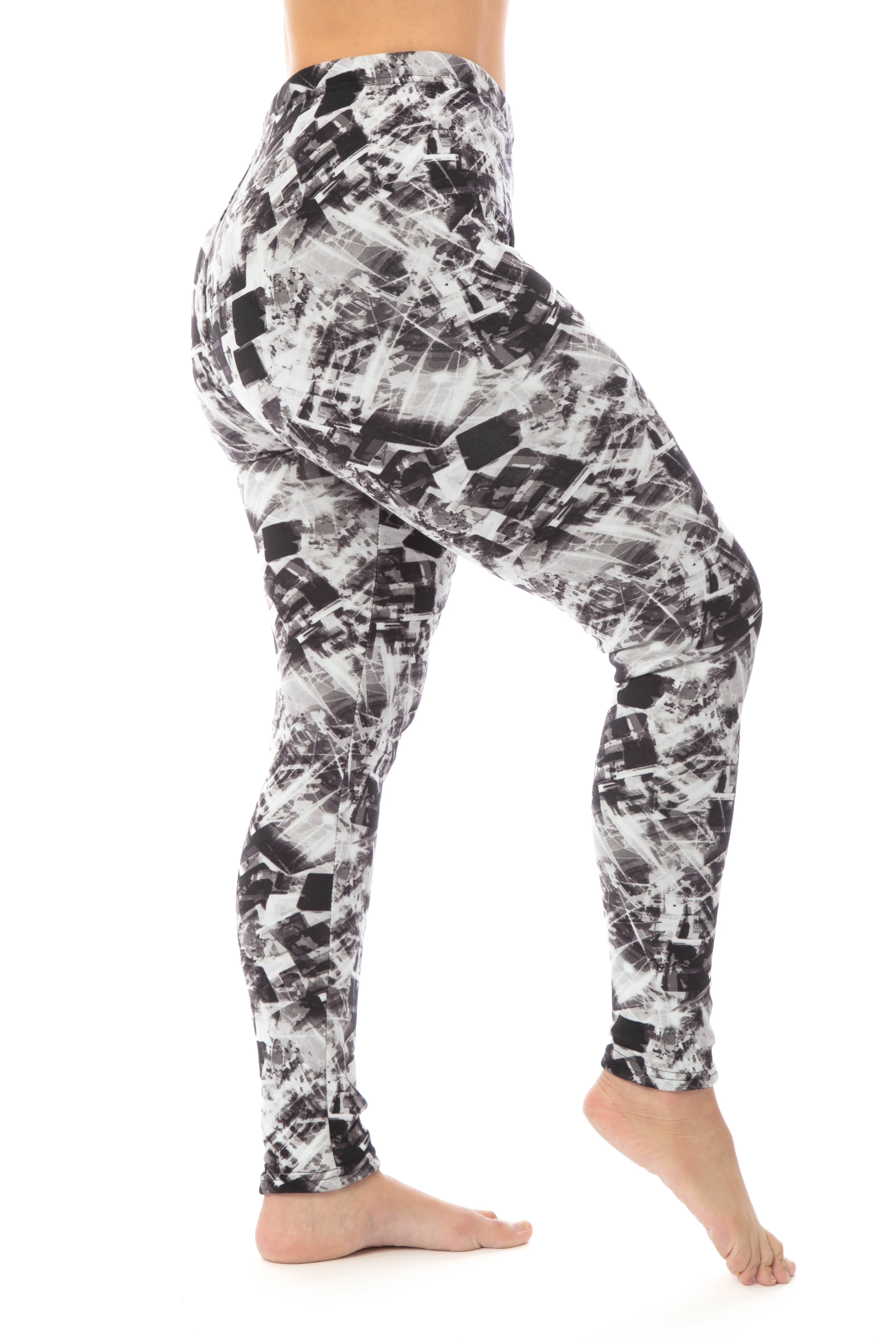 B&W Abstract - Cozy Lined Leggings