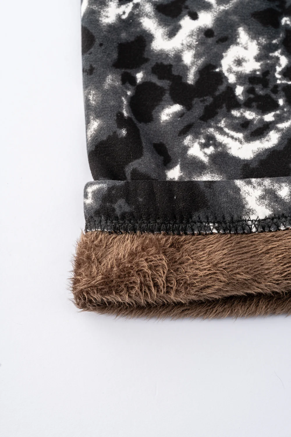 Black Dye - Cozy Lined Leggings - Image 10
