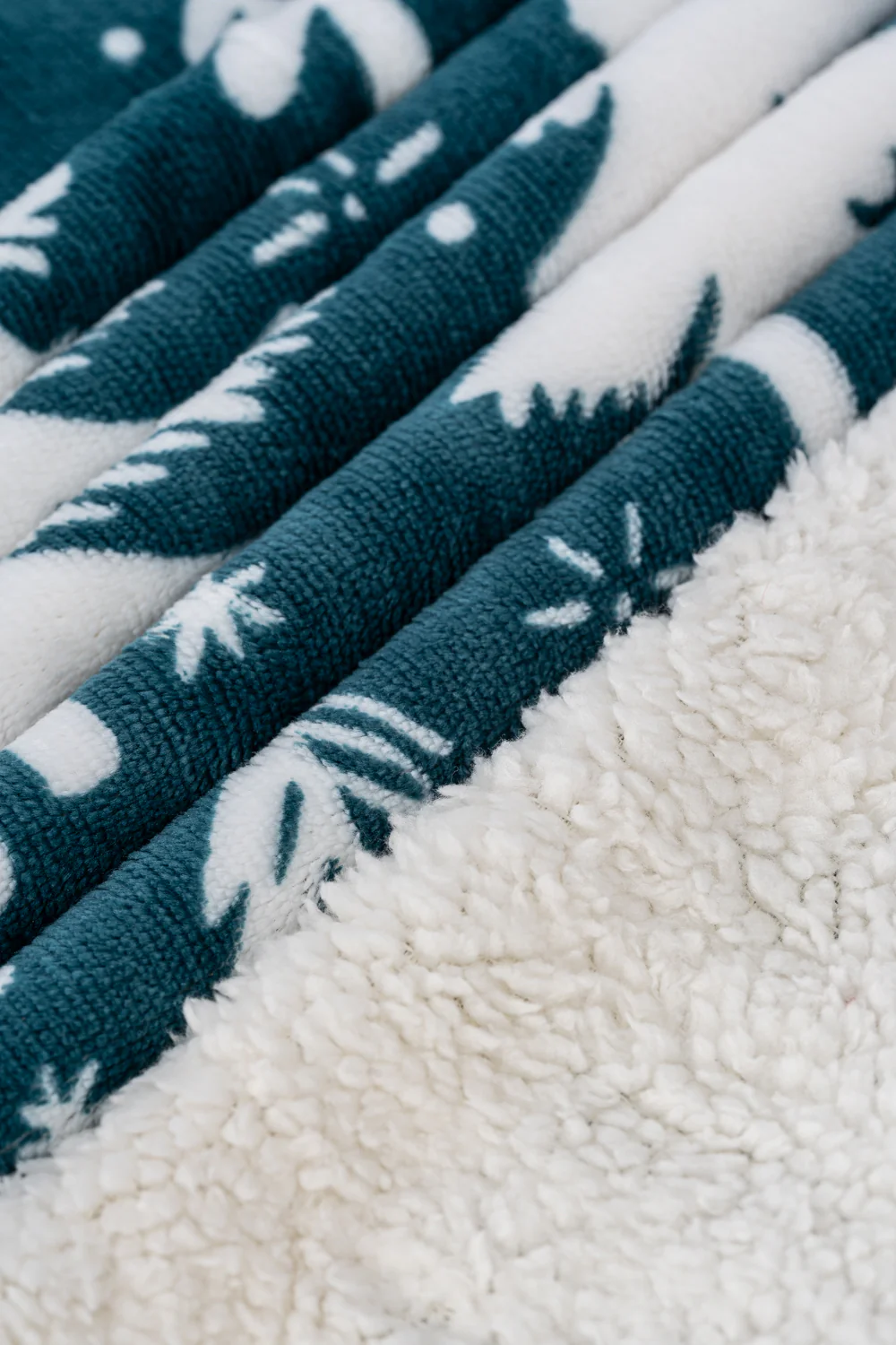 Christmas Eve - Sherpa Blanket - Image 10