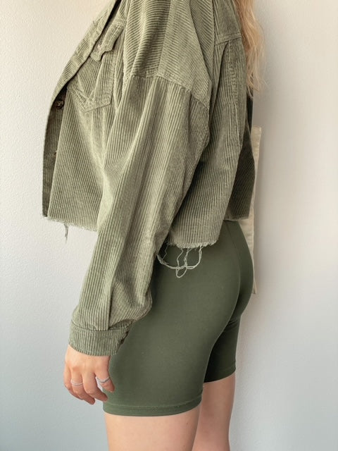 Green - Shorts - Image 4