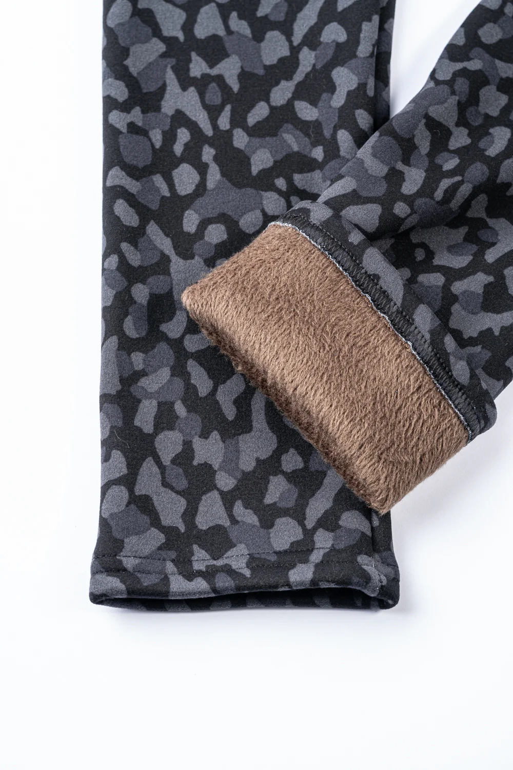 Grey Cheetah - Cozy Lined Leggings - Image 7