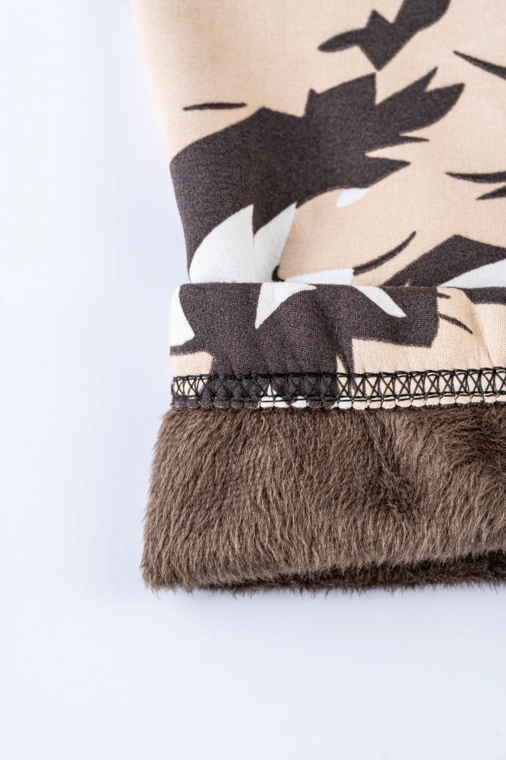 Hunter - Cozy Lined Leggings - Image 8
