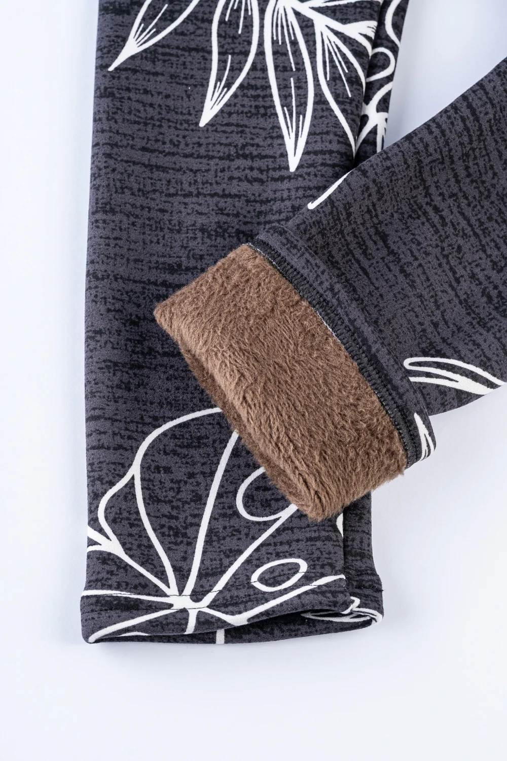 Leaves in Gray - Cozy Lined Leggings - Image 7