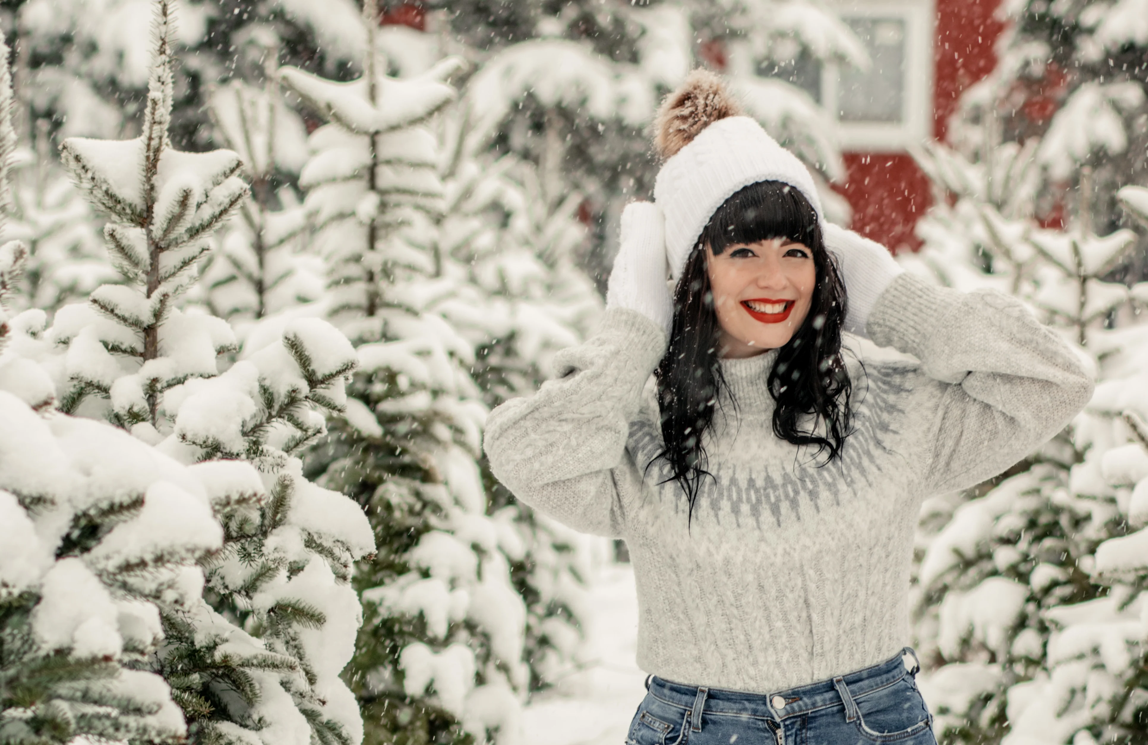 White - Cozy Lined Mittens - Image 11
