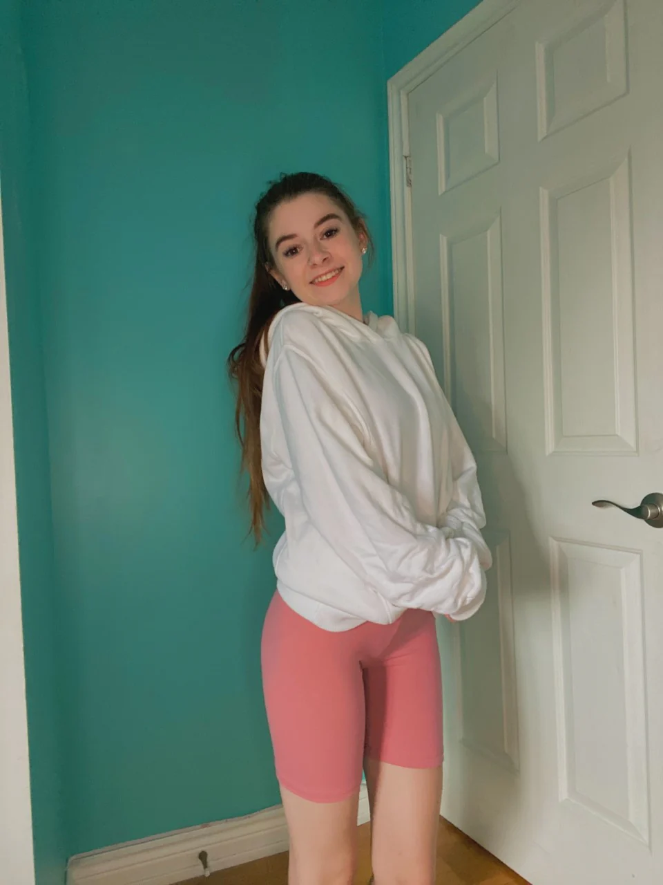 Pink - Shorts - Image 9