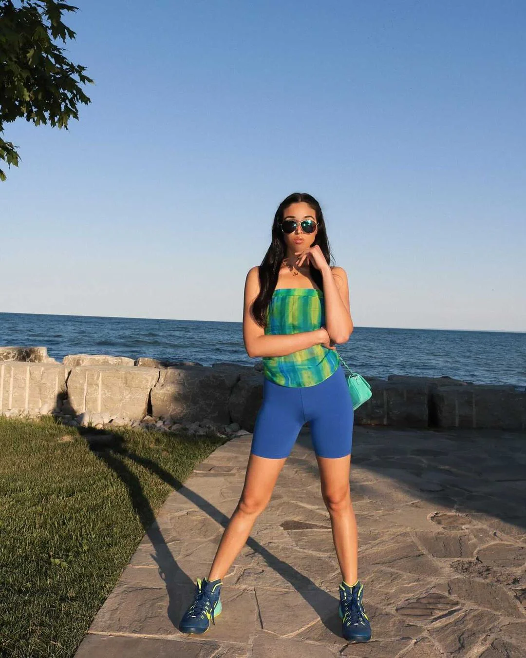 Royal Blue - Shorts - Image 10