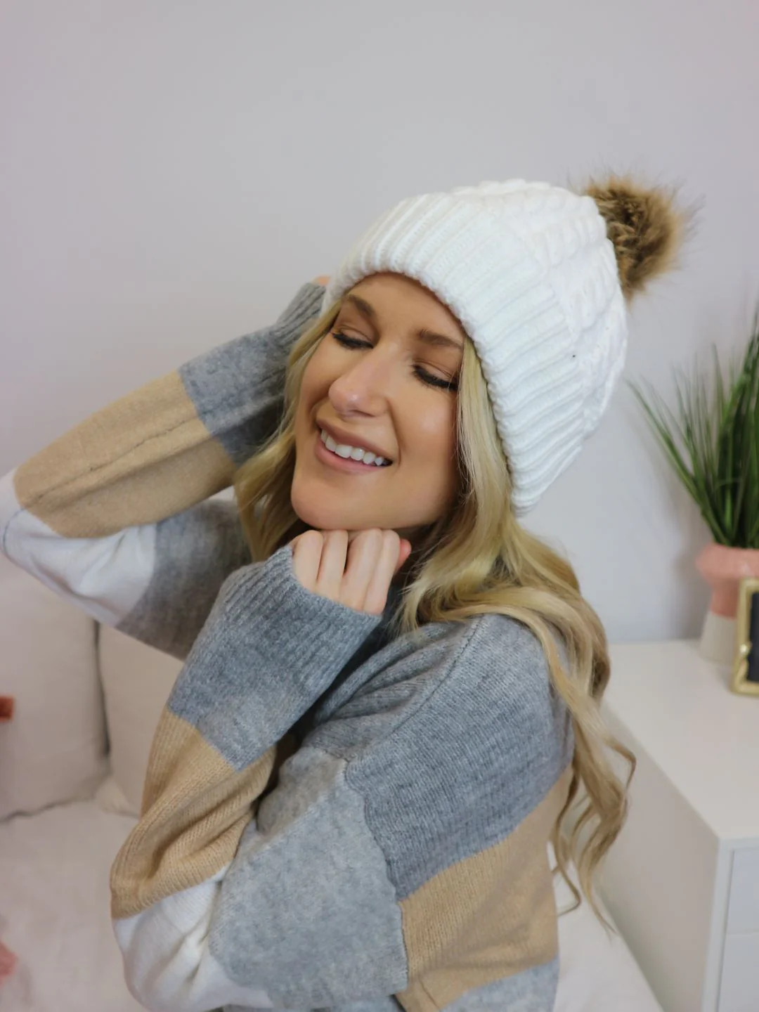 White - Cozy Lined Hat - Image 6