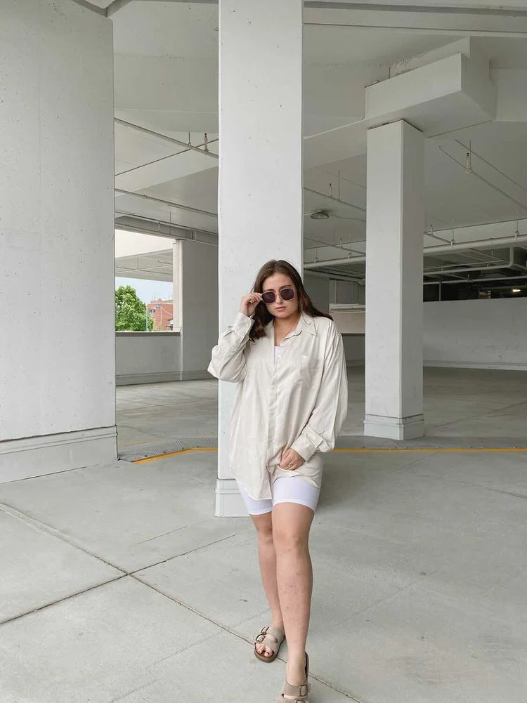 White - Shorts - Image 14